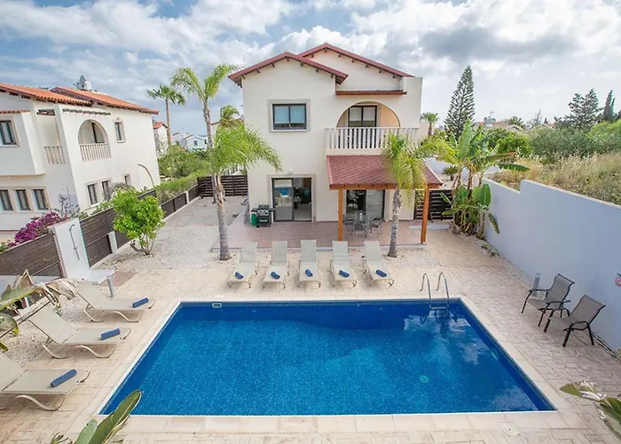 Kanthos - Beautiful 4 Bedroom With Pool Πρωταράς